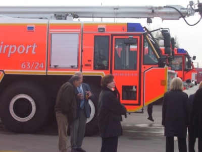 Besuch bei der Flughafen Feuerwehr Frankfurt 014