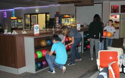 Bowling, Kino und McDonalds 004
